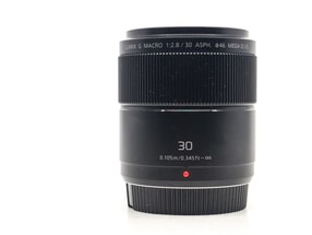 Panasonic Lumix G Macro 30mm f/2.8 ASPH Mega O.I.S.