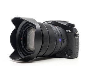 Sony Cyber-shot RX10 Mark III