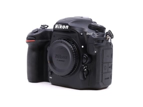 Nikon D500