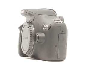 Canon EOS 2000D