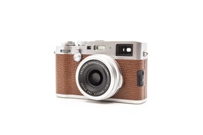 Fujifilm X100F