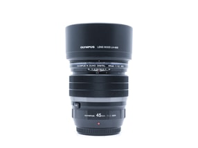 Olympus M.Zuiko Digital ED 45mm f/1.2 PRO