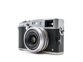 Fujifilm X100s