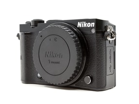 Nikon 1 J5