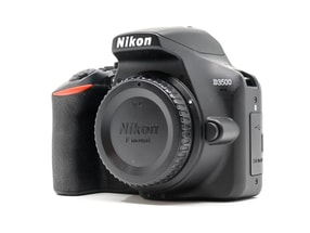 Nikon D3500
