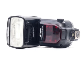 Nikon SB-910 Speedlight