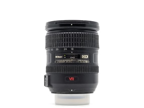 Nikon AF-S DX Nikkor 18-200mm f/3.5-5.6G IF-ED VR