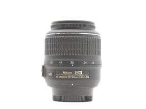 Nikon AF-S DX Nikkor 18-55mm f/3.5-5.6G VR