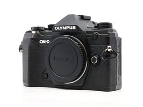 Olympus OM-D E-M5 Mark III