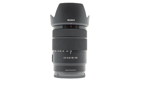 Sony E 18-135mm f/3.5-5.6 OSS