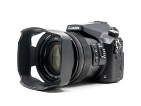 Panasonic Lumix DMC-FZ2000