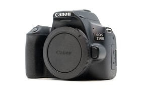 Canon EOS 250D