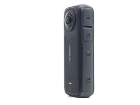 Insta360 X4