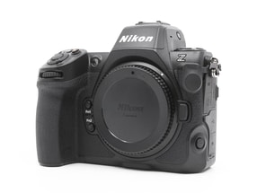 Nikon Z8