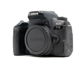 Canon EOS 77D