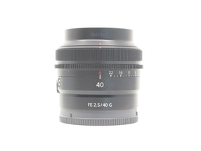Sony FE 40mm f/2.5 G