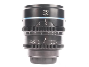 Sirui 24mm T1.2 Nightwalker - Fujifilm X Fit