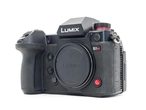 Panasonic Lumix DC-S1H