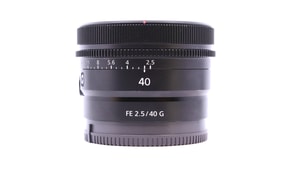 Sony FE 40mm f/2.5 G