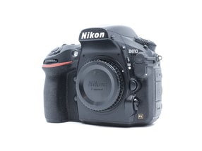 Nikon D810