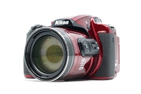 Nikon Coolpix B700