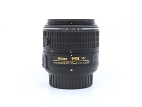 Nikon AF-S DX Nikkor 18-55mm f/3.5-5.6G VR II
