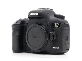 Canon EOS 7D Mark II