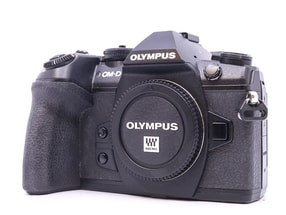 Olympus OM-D E-M1 Mark II