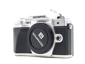 Olympus OM-D E-M10 Mark III