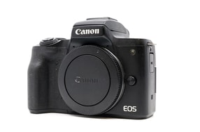 Canon EOS M50