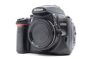 Nikon D5000