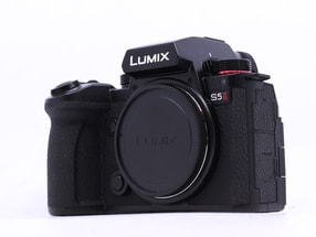 Panasonic Lumix S5 II