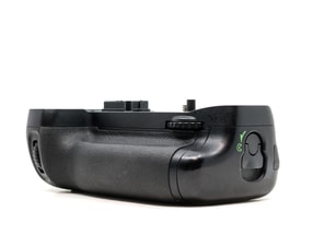 Nikon MB-D15 Battery Grip