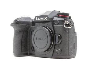 Panasonic Lumix DC-G9