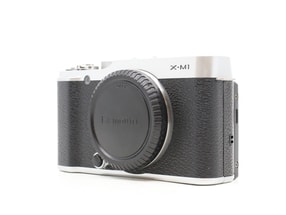 Fujifilm X-M1