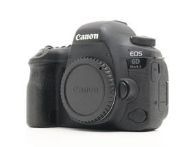 Canon EOS 6D Mark II