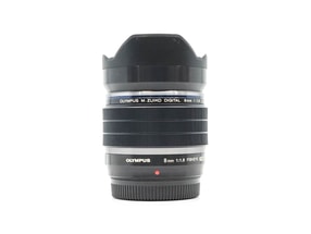 Olympus M.Zuiko Digital ED 8mm f/1.8 Fisheye PRO