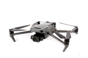 DJI Mavic 3 Classic Fly More Combo