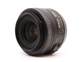 Nikon AF-S DX Nikkor 35mm f/1.8G