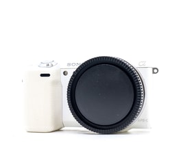 Sony Alpha NEX-5T