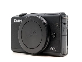 Canon EOS M200