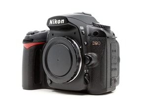 Nikon D90