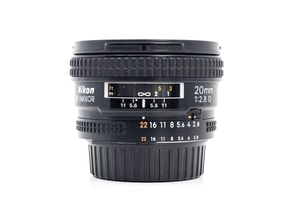 Nikon AF Nikkor 20mm f/2.8D