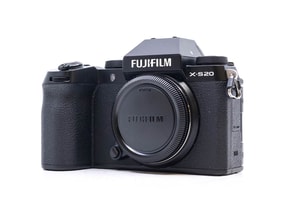 Fujifilm X-S20