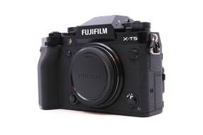 Fujifilm X-T5