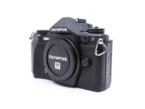 Olympus OM-D E-M5 Mark II