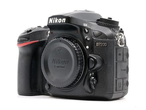 Nikon D7200