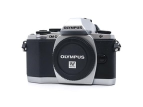Olympus OM-D E-M10