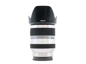 Sony E 18-200mm f/3.5-6.3 OSS