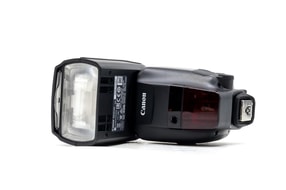 Canon 600EX II-RT Speedlite